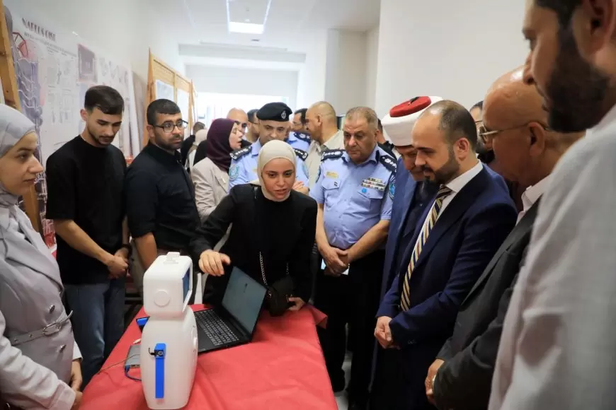 طلبة كلية الهندسة في الجامعة العربية الأمريكية يعرضون مشاريع تخرجهم الإبداعية أمام مؤسسات المجتمع المحلي