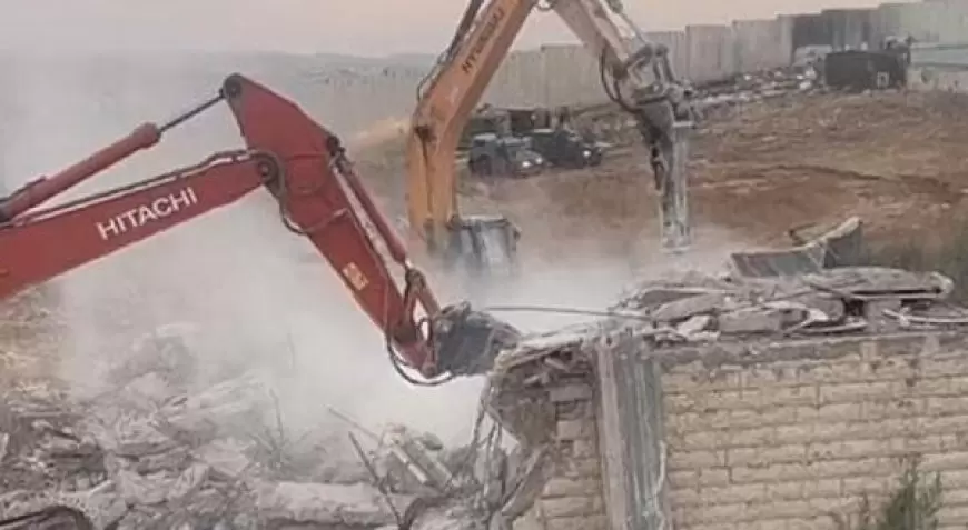 بيت لحم: الاحتلال يهدم منزلين وأربع غرف زراعية في واد رحال