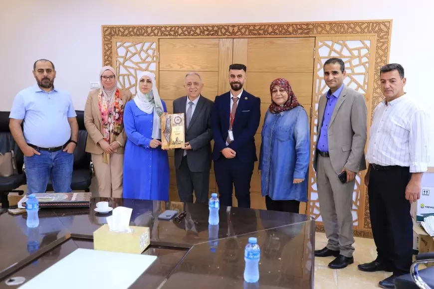 الجامعة العربية الأمريكية تكرّم أوائل الثانوية العامة في طولكرم  كرّمت الجامعة العربية الأمريكية - جنين اليوم عددًا من الطلاب الأوائ