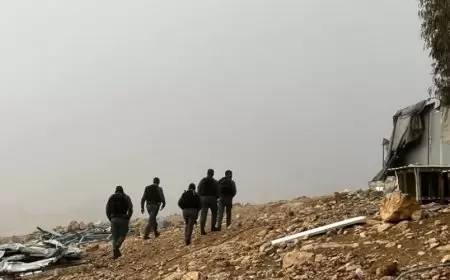 منظمة البيدر: قوات الاحتلال تقتحم خربة أم الخير في مسافر يطا وتعتقل شابين.