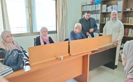 اوقاف طولكرم: 30 حافظا لكتاب الله يتقدمون للامتحان الوزاري بحفظ القرآن كاملا