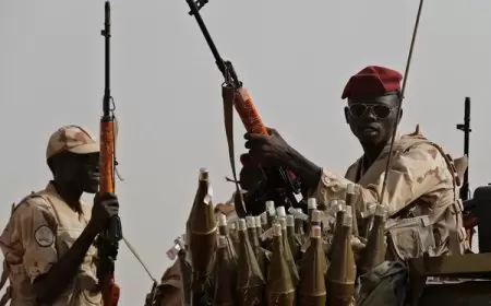 اشتباكات بالفاشر وطائرات الجيش السوداني تقصف مواقع الدعم السريع