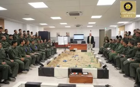 هيئة التدريب العسكري تعقد محاضرة حول الانضباط لطلبة الكليات الخارجية