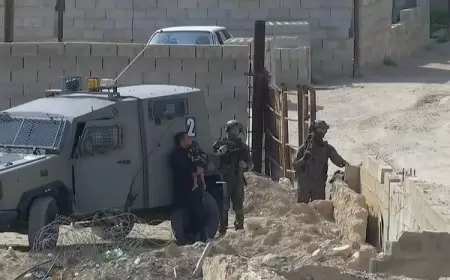 اقتحامات بالضفة ومركبة إسرائيلية تدهس طفلا في أريحا