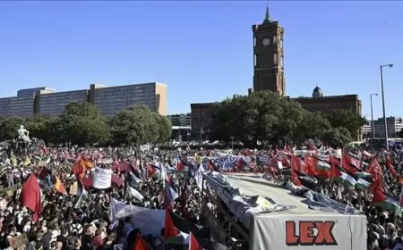 50 ألفا في برلين وآلاف بجنيف وستوكهولم: أوقفوا إبادة غزة