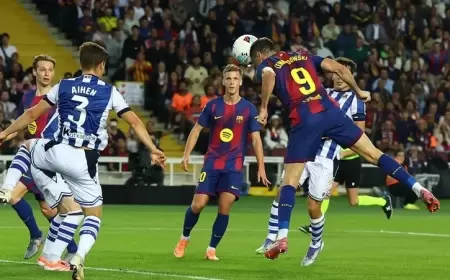 برشلونة يهزم سوسييداد بصعوبة ويتصدر الدوري الإسباني