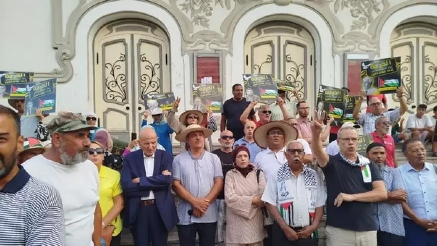 تونس.. وقفة تضامنية مع "معتقلين سياسيين"