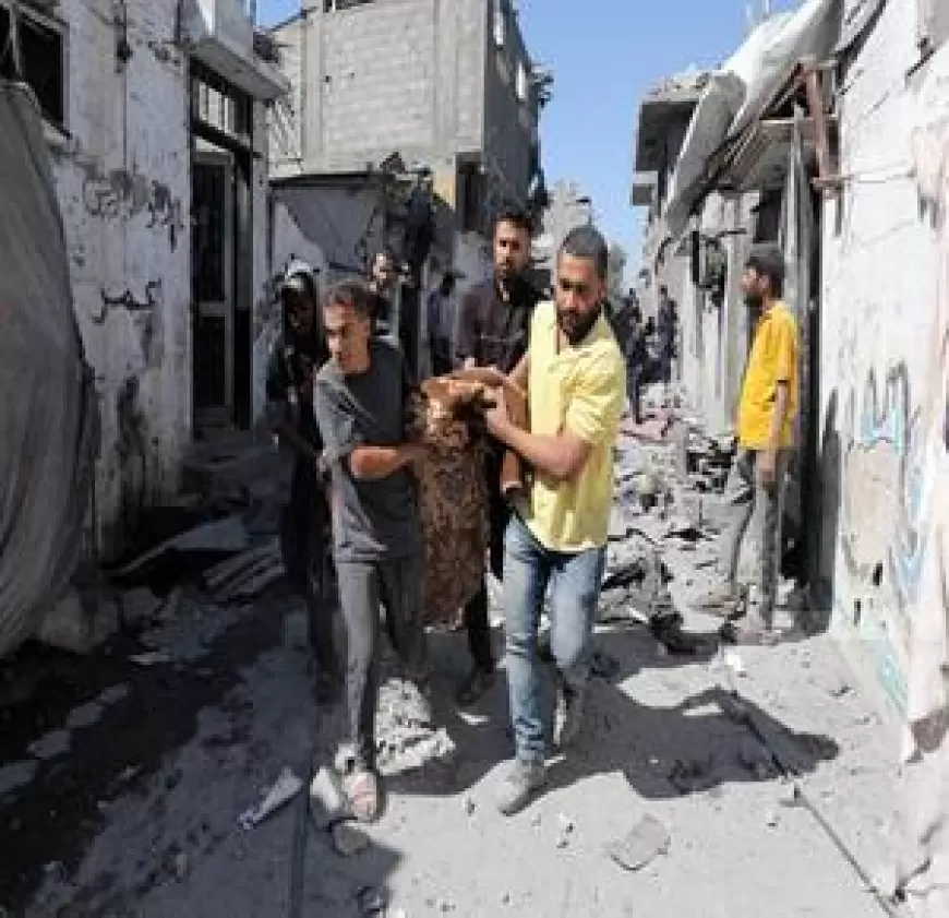 شهداء ومصابون في تجدد قصف الاحتلال لمدينة غزة