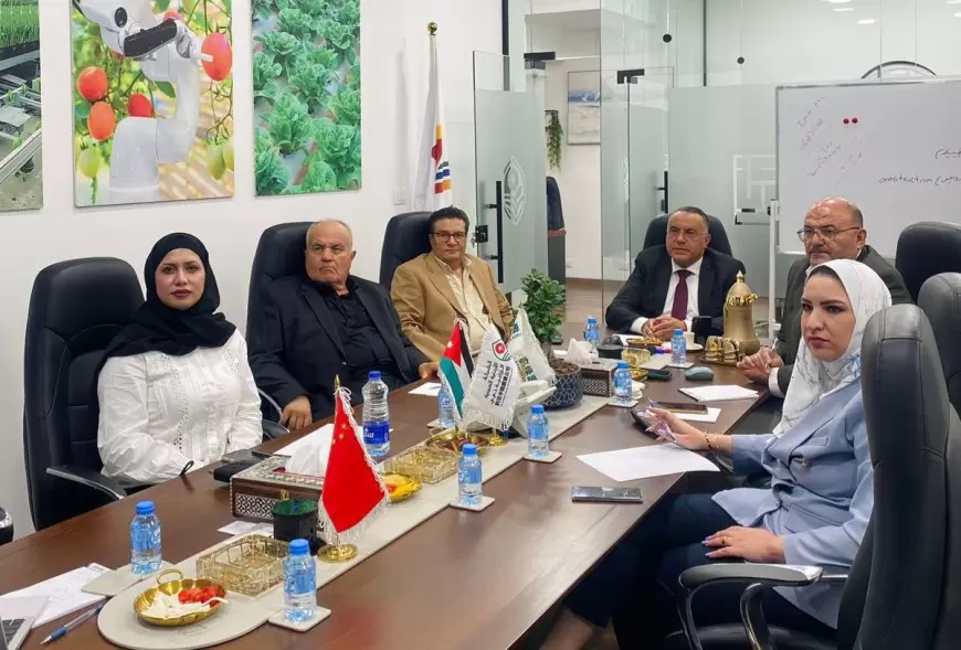 جامعة بوليتكنك فلسطين تعزز شراكاتها الإقليمية بلقاء مع مجموعة "جبرين جروب" في المملكة الأردنية الهاشمية