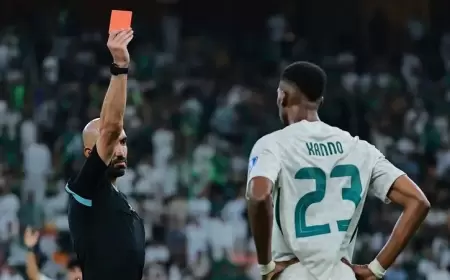 "أنت مجنون".. لماذا طرد الحكم الكويتي كنو؟