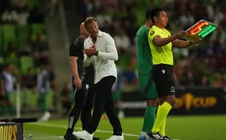 "ذو القميص الأبيض" على أعتاب إنجاز تاريخي مع السعودية