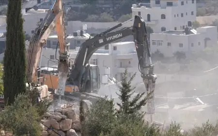 الجيش الإسرائيلي يهدم منزل عائلة أسيرين فلسطينيين شمالي الضفة