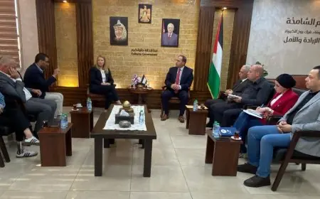 اللواء د. كميل  يطلع القنصل البريطاني  العام في القدس  على أوضاع محافظة طولكرم في ظل استمرار عدوان الاحتلال