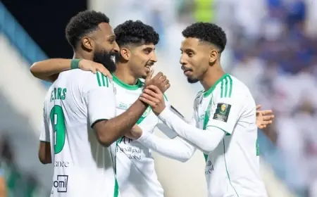 الأهلي يبلغ ربع نهائي كأس الملك بثلاثية الباطن