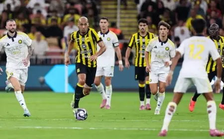 عطيف: بصمات كونسيساو واضحة.. والنصر مطالب بالهدوء وقت الخسارة