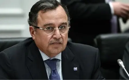 نبيل فهمي: الاحتلال عمّق الأزمة وليس حماس