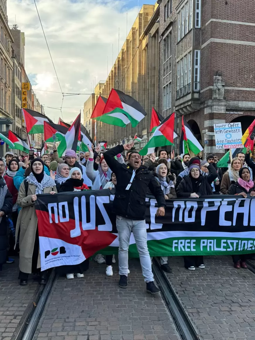 آلاف الفلسطينيين والعرب والألمان يتظاهرون في بريمن تنديدًا بحرب الإبادة في غزة