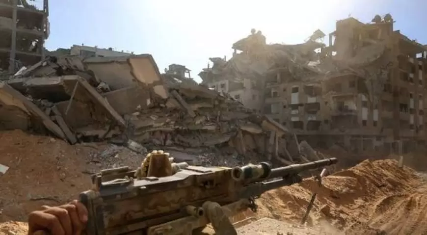 غزة في يومها الـ730.. 70 شهيداً ومجزرة بالتفاح واستمرار استهداف طالبي المساعدات