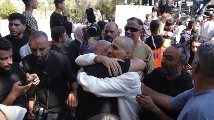 "إعلام الأسرى": نقل 154 أسيرا فلسطينيا مبعدا للخارج إلى مصر