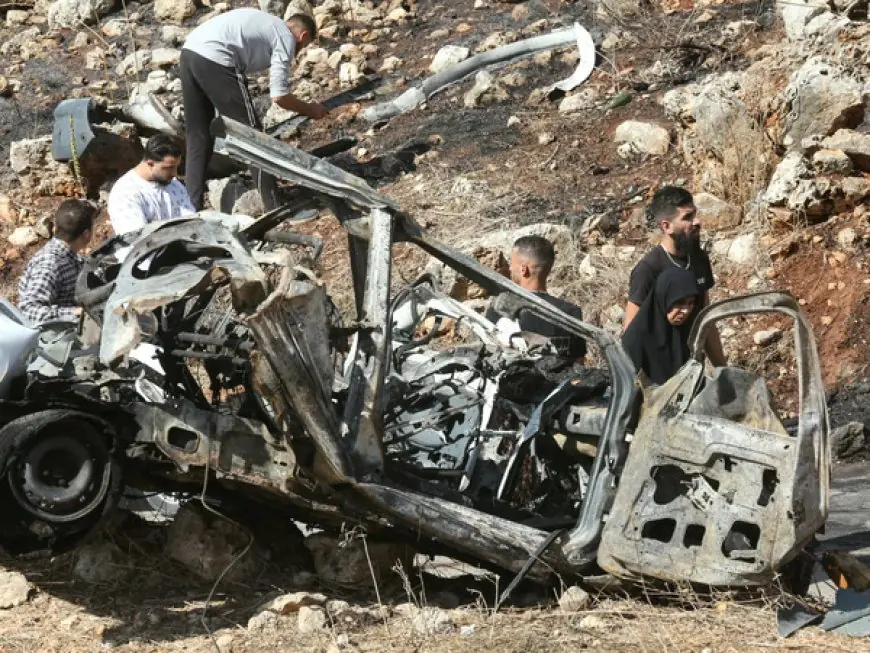 شهيد  ومصاب في غارة إسرائيلية على سيارة جنوبي لبنان
