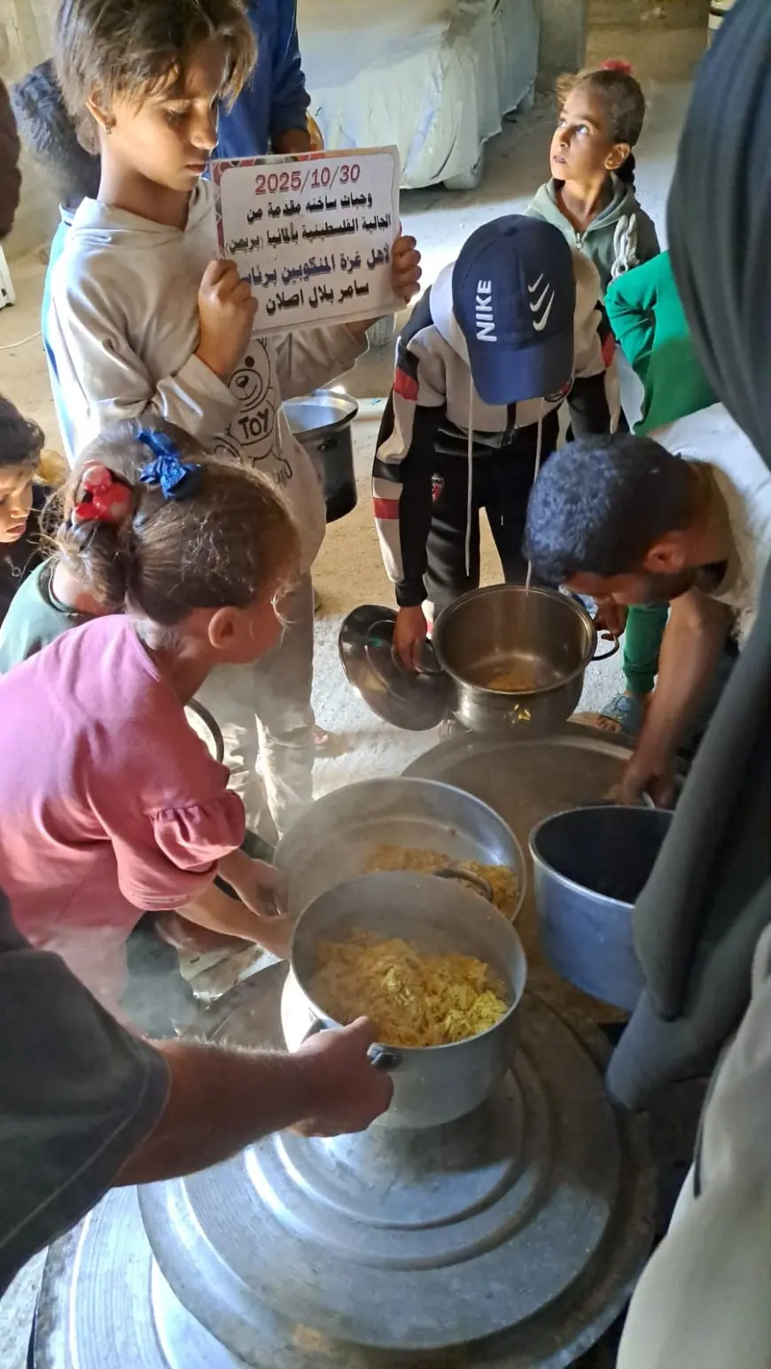 الجالية الفلسطينية في بريمن تقدّم وجبات ساخنة لأهلنا المنكوبين في غزة