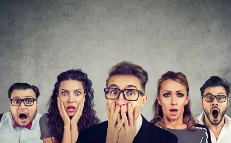 علماء: الخوف شعور مُعدٍ يُمكن أن ينتقل بين الناس دون سبب