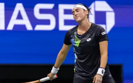 أنس جابر: سموني بـ"وزيرة السعادة" بينما كنت غارقة في الاكتئاب