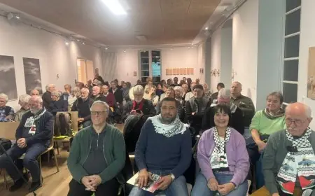 الجالية الفلسطينية في بريمن تنظّم ندوة سياسية للصحفية الألمانية كارين لوكفيلد