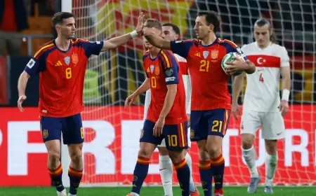إسبانيا تتأهل إلى كأس العالم وترسل تركيا إلى الملحق