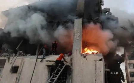 الاحتلال ينسف التهدئة: 22 شهيدا في تصعيد واسع بغزة.. وغارات تطال منازل في النصيرات ودير البلح