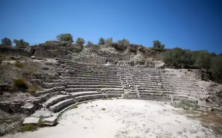 إسرائيل تعتزم مصادرة 1,800 دونم بذريعة "تطوير" موقع سبسطية الأثري