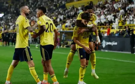 النصر يهزم الخليج ويعادل رقم الهلال التاريخي