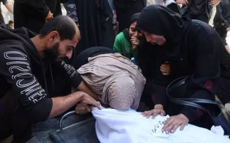 مجمع ناصر الطبي: شهيد بنيران مسيرة للاحتلال وراء الخط الأصفر شرق خان يونس