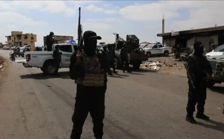 سوريا.. إصابة عنصري أمن بإطلاق نار في احتجاجات باللاذقية