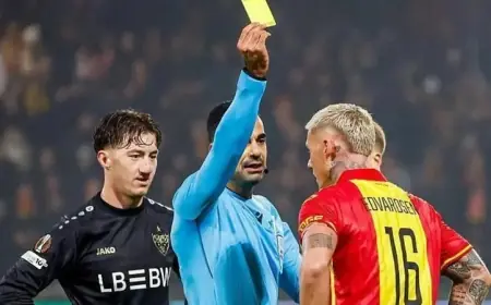 ستيلر.. مريض قولون يعاني من "الشفة الأرنبية"