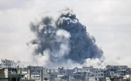 غزة.. غارات جوية وعمليات نسف إسرائيلية برفح وخان يونس