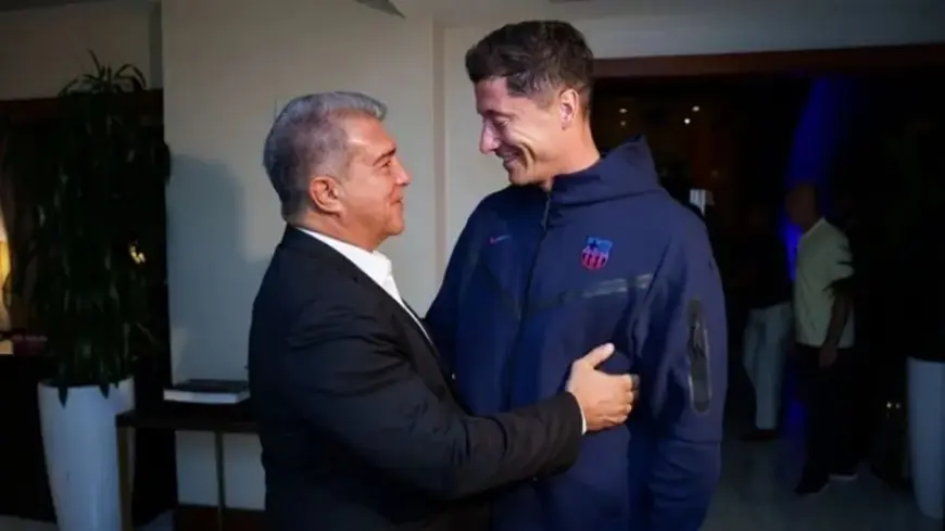 مفاجأة.. لابورتا طلب من ليفاندوفسكي التوقف عن تسجيل الأهداف