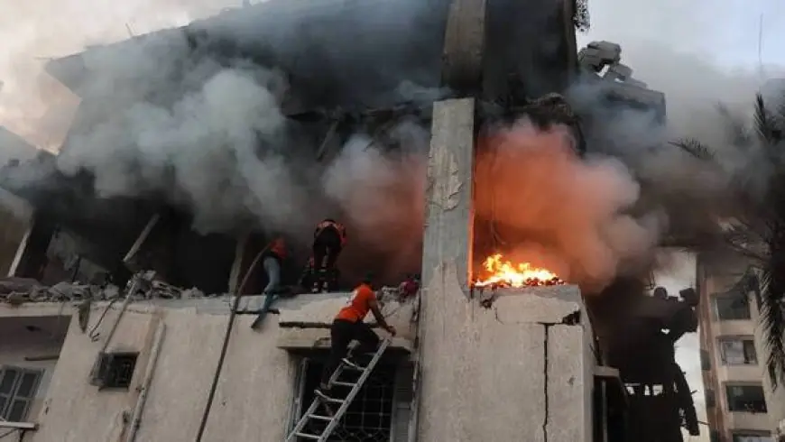 الاحتلال ينسف التهدئة: 22 شهيدا في تصعيد واسع بغزة.. وغارات تطال منازل في النصيرات ودير البلح