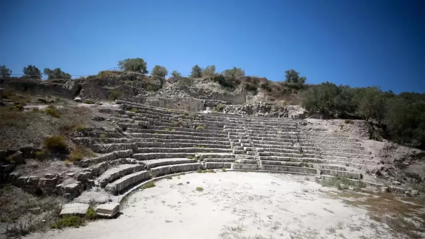 إسرائيل تعتزم مصادرة 1,800 دونم بذريعة "تطوير" موقع سبسطية الأثري