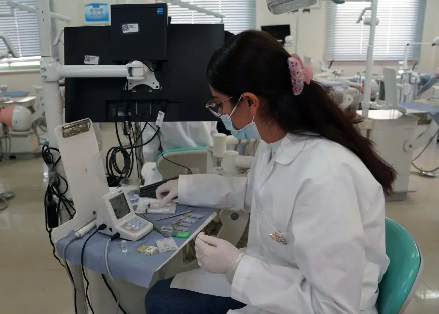 الجامعة العربية الأمريكية تنظم دورة تدريبية متقدمة في المعالجة اللبية لأطباء اسنان من مختلف المدن في الضفة والداخل الفلسطيني