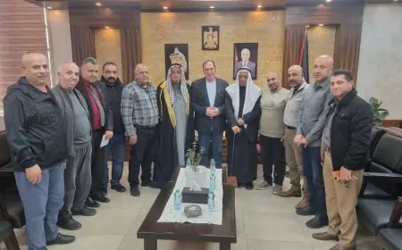 اللواء د. كميل يلتقي لجنة الإصلاح والسلم الأهلي بمحافظة طولكرم ويشيد بجهودهم