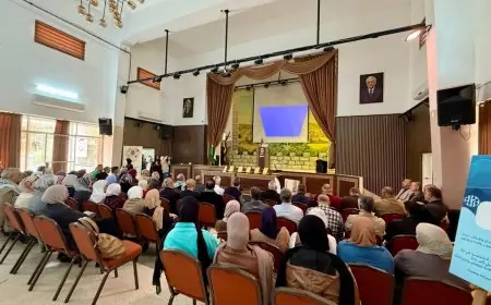 "تربية" طولكرم تفتتح معرض الكتاب السنوي الأول (بصمة إبداع)