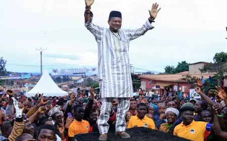 أسرة المعارض الكاميروني إيكاني ترفض التشريح وتطالب بتحقيق مستقل