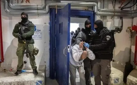 تقرير إسرائيلي يكشف عن ظروف قاسية يعيشها الأسرى الفلسطينيون في السجون