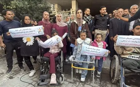 عبر وقفة.. أطفال ذوو إعاقة يطالبون بحقوقهم في غزة