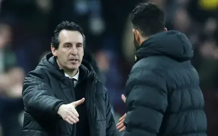 مدرب أستون فيلا: فريقي لا ينافس على الدوري