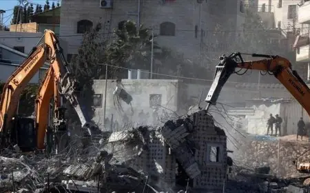 السلطات الإسرائيلية تهدم عمارة سكنية في سلوان بالقدس المحتلة
