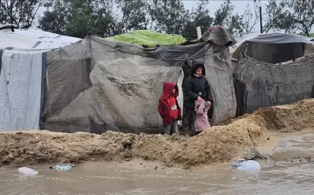 مصرع شابة فلسطينية جراء سقوط جدار منزل على خيمتها بفعل الرياح في غزة