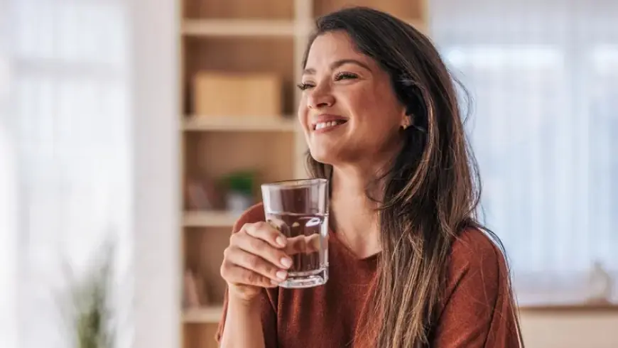 هذه الأوقات الأنسب لشرب الماء خلال اليوم... تعرف عليها