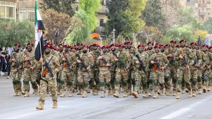 بعد العرض العسكري في دمشق.. الهتافات لغزة تثير قلقًا أمنيًا في إسرائيل